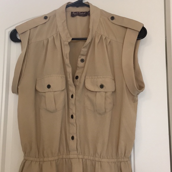 Dress - Picture 2 of 8